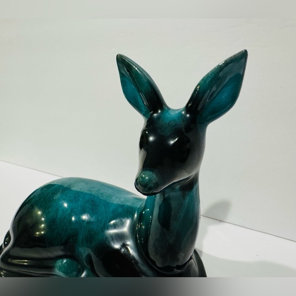 Vintage Blue Mountain Pottery Deer - Picture 2 of 11